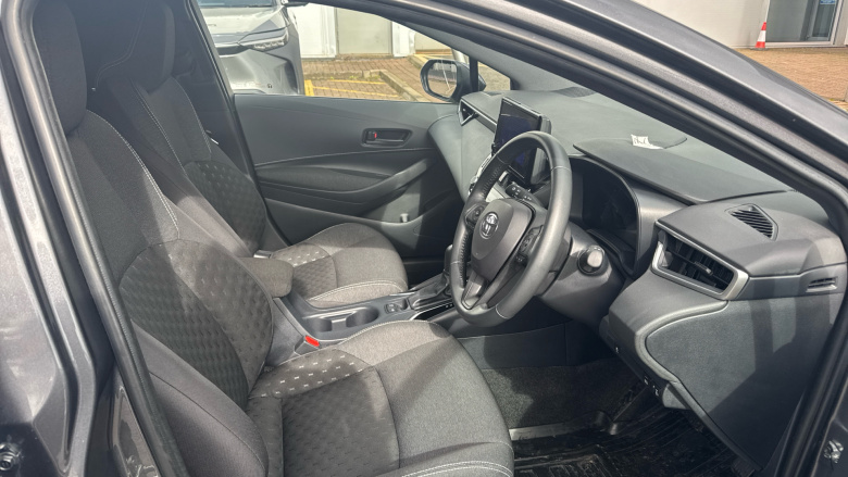 Toyota Corolla Petrol 1.8 VVT-i Hybrid Commercial Auto